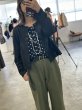 画像4:  超ー伸びます！ 前回展のスカート、ビスチェともセットアップ可能   ご予約ポイント10倍   【10/23 LIVE / LE MELANGE】レザーライクカーデブルゾン（予約/2-3） (4)