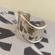 画像1: ◆wide wave bangle (1)