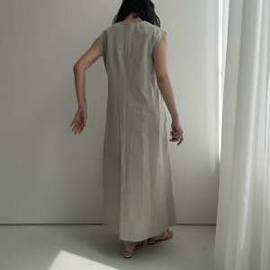 画像8: 【liveご紹介アイテム】v neck silhouette long one-piece