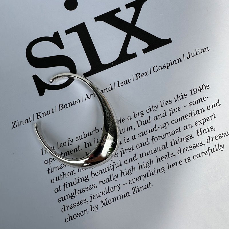 画像1: ◆【liveご紹介アイテム】asymmetry slim bangle (1)
