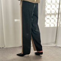 【liveご紹介アイテム】bi-color pinstripe slacks