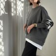 dolman over sweatとレイヤードも◎