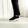 画像7: ◆在庫限りで終了●めちゃくちゃ軽くて履き心地◎外反母趾の方にもオススメ●【liveご紹介アイテム】モノトーンニットスニーカー