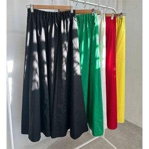 画像14: ●新色追加!!●広がらないフレアスカート●激推し●LAMER着回しアイテム【LIVEご紹介アイテム】●タックフレアスカート