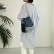 画像3: ●さらっと羽織れる【LIVEご紹介アイテム】ストライプオーバーシャツ (3)