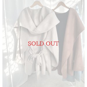 画像1: ●メーカー在庫限り●半額!!SALE●30日まで●【11/28 LIVEアイテム】最高に可愛い!!Bigショール＆フードW使いコート（エクリュ）