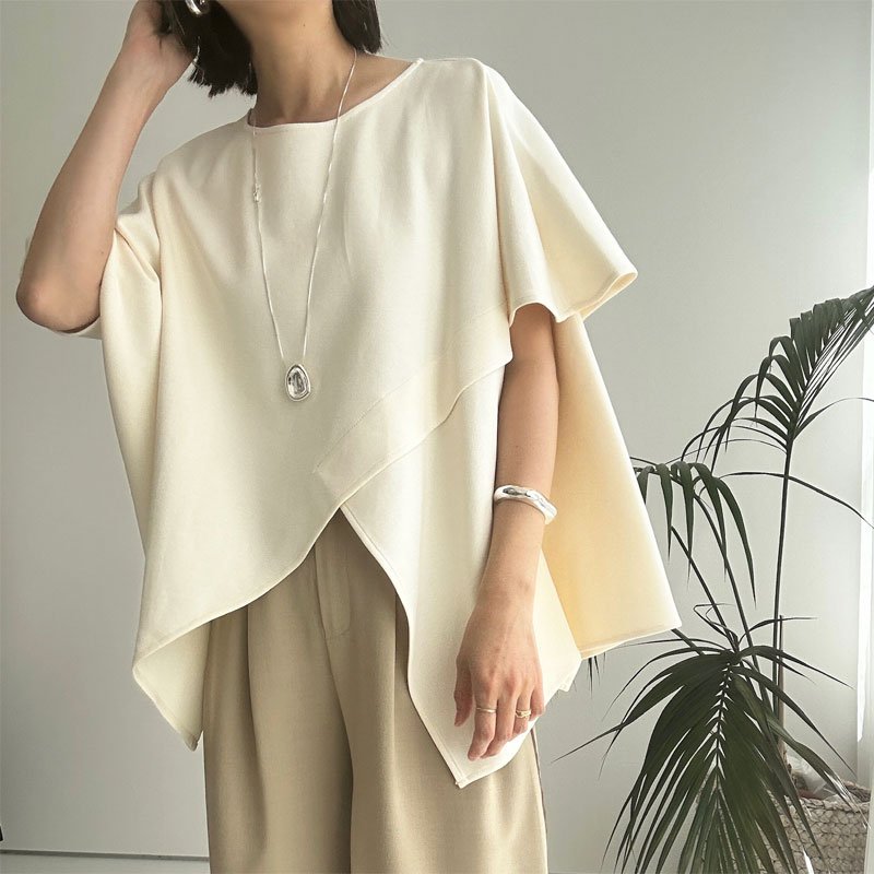 画像1:  ●SALE●  【7/30ご紹介アイテム】アシンメトリー変形プルオーバー (1)