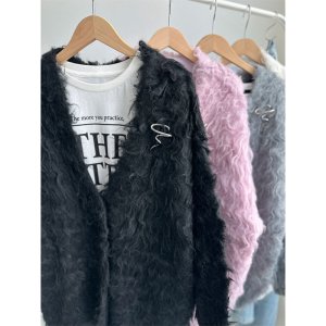 画像3: ●メーカー在庫限り●半額!!SALE●30日まで●【11/28 LIVEアイテム】●ブローチ付シャギーニットカーディガン