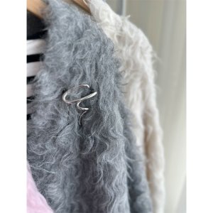 画像12: ●メーカー在庫限り●半額!!SALE●30日まで●【11/28 LIVEアイテム】●ブローチ付シャギーニットカーディガン