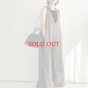 画像3: ●SALE●サラサラ素材でびよーんと伸びて超楽ちん!!●【LIVEご紹介アイテム】細リブVネックオールインワン