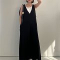 ●サラサラ素材でびよーんと伸びて超楽ちん!!●【LIVEご紹介アイテム】細リブVネックオールインワン