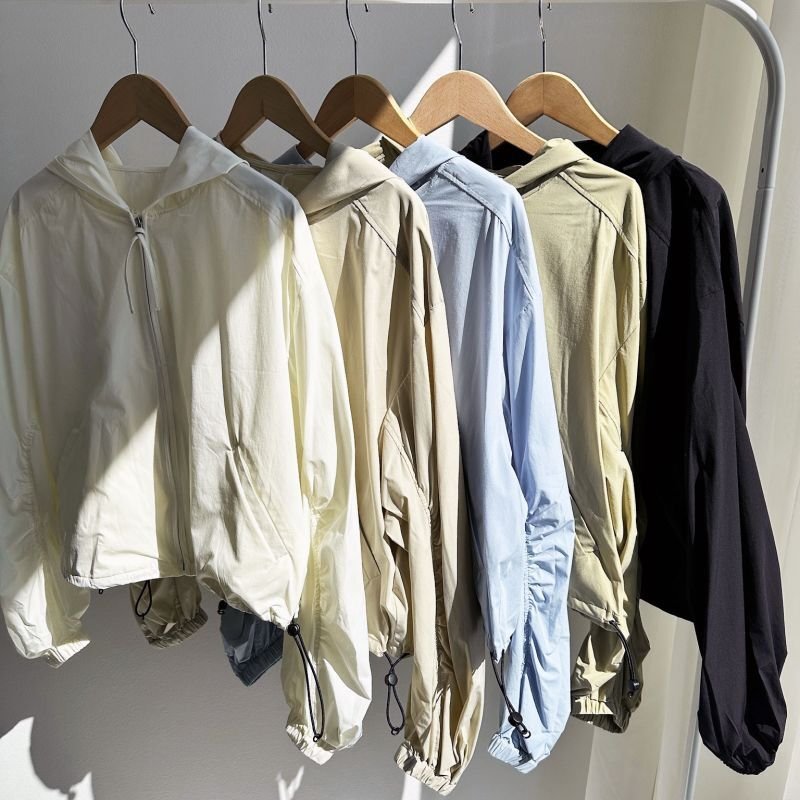 画像1: ●SALE●UVカット●接触冷感●撥水●ストレッチ●【LIVEご紹介アイテム】機能付ジップパーカー (1)