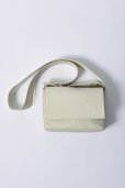 画像16: ◆かけるだけでオシャレ見え!!大人の本革ボディバッグ●【LIVEご紹介アイテム】●ボックス型ボディ＆ショルダーレザーバッグ
