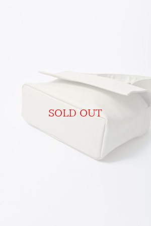 画像18: ◆かけるだけでオシャレ見え!!大人の本革ボディバッグ●【LIVEご紹介アイテム】●ボックス型ボディ＆ショルダーレザーバッグ