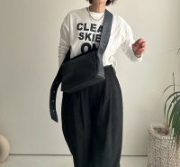 ◆かけるだけでオシャレ見え!!大人の本革ボディバッグ●【LIVEご紹介アイテム】●ボックス型ボディ＆ショルダーレザーバッグ