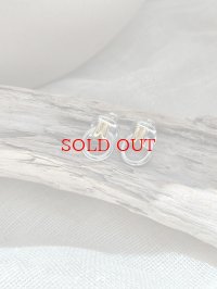 ◆ミックスカラーであわせやすい●【LIVEご紹介アイテム】●ミックスカラーラウンドピアス