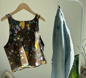 画像17: ●【2/11 LIVEご紹介アイテム】●前後2wayで着られる◎全色素敵!!なヴィンテージライクフラワービスチェトップス