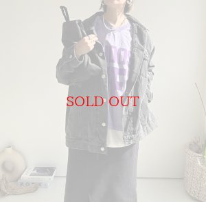 画像11: ●20日で締切●BIGロゴが可愛い【LIVEご紹介アイテム】●BIGロゴVネックトップス