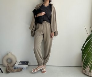 画像26: ●大人っぽとろみ素材と美シルエット●【3/24 LIVEご紹介アイテム】とろみジョガーパンツ