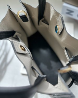 画像17: ◆セレモニーにもオススメ【LIVEご紹介アイテム】●本革トートバッグ（ショルダー付）