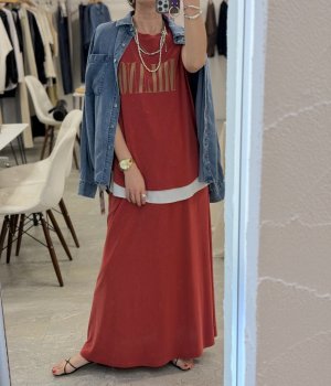 画像1: ●数量限定メーカーフリー枠解放●【5/23 LIVEご紹介アイテム】＜予約/6上仕上り予定＞テロトロ素材で着心地◎ベーシックとろみフレアスカート（セットアップ可能）