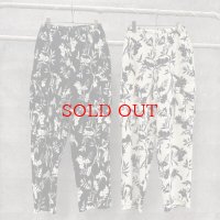 ●数量限定!【4/28 LIVEご紹介アイテム】●モノトーンフラワーカーゴパンツ（メーカー確認後取り寄せ）