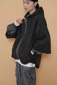 ●ご予約ポイント対象●ドッキングデザインがオシャレ【5/1 LIVE(4/18LIVEの続き)ご紹介アイテム】＜予約9月＞ドッキングデザインフードブルゾン