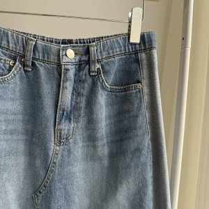 画像2: ●【5/6 LIVEご紹介アイテム】●サイドタックラインデニムスカート＜予約/5-6＞