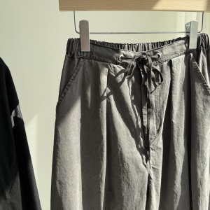 画像2: ●カジュアルすぎない大人カーゴ【5/10 LIVEご紹介アイテム】●ピグメントカーゴパンツ（ピグメントシアーロングシャツとセットアップもオススメ）