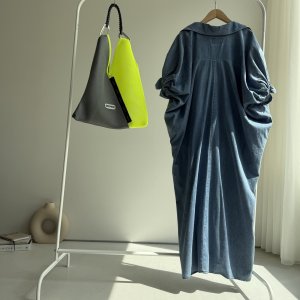 画像3: ◎タックスリーブが可愛い◎【5/20 LIVEご紹介アイテム】●タックスリーブデニムワンピ
