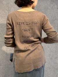 ●ご予約ポイント対象●【5/23 LIVEご紹介アイテム】バック刺繍ロゴリブトップス＜予約/8－9＞