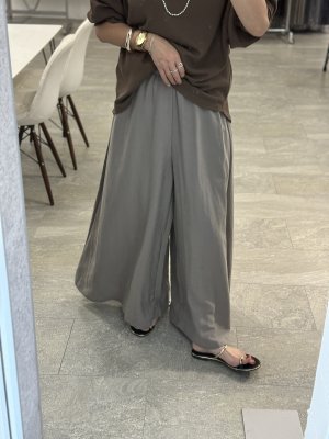 画像2: ●数量限定メーカーフリー枠解放●【5/26 LIVEご紹介アイテム】美シルエット!フレアワイドパンツ＜予約/6＞