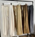 画像1: ●他にはない素材感でオシャレ感◎●期間限定●ご予約ポイント対象【6/20 LIVEご紹介アイテム】細リブコーデュロイてろとろパンツ（セットアップ可能）＜予約/9＞ (1)