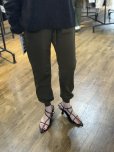画像3: ●THE美脚シルエット!!●期間限定●ご予約ポイント対象【6/20 LIVEご紹介アイテム】美脚ストレッチジョガー＜予約/9-10＞ (3)