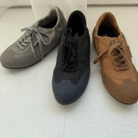 ●生産枠限り●期間限定掲載●【7/8ご紹介アイテム】大人のきれい目ワントーンスニーカー＜予約/8-9＞