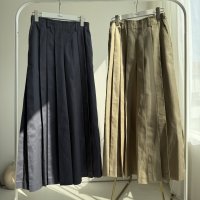 ●生産枠限り●期間限定掲載●【7/8ご紹介アイテム】ワイドプリーツパンツ＜予約/8-9＞