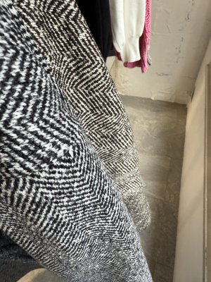 画像2: ●ご予約ポイント対象●期間限定掲載●【7/14 LIVEご紹介アイテム】ヘリンボーン裏起毛コクーンコート＜予約/10‐11＞