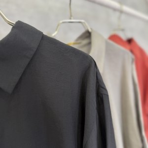 画像3: ●生産枠限り●晩夏〜秋に使える展示会シリーズ●【7/28 LIVEご紹介アイテム】さらさら涼しい素材ショートレングスシャツ