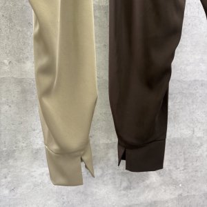 画像4: ●期間限定●ご予約ポイント対象●【7/28 LIVEご紹介アイテム】とろみ素材◎タックジョガーパンツ（予約/9）