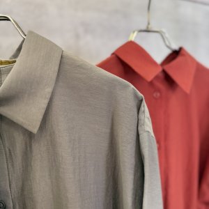 画像4: ●生産枠限り●晩夏〜秋に使える展示会シリーズ●【7/28 LIVEご紹介アイテム】さらさら涼しい素材ショートレングスシャツ
