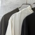 画像2: ●生産枠限り●晩夏〜秋に使える展示会シリーズ●【7/28 LIVEご紹介アイテム】形状記憶素材!羽織にも使えるレイヤードトップス (2)
