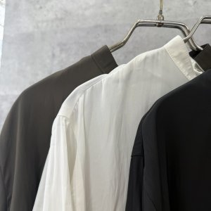 画像2: ●生産枠限り●晩夏〜秋に使える展示会シリーズ●【7/28 LIVEご紹介アイテム】形状記憶素材!羽織にも使えるレイヤードトップス