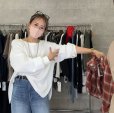 画像5: ●期間限定掲載●数量限定●【8/4 LIVEご紹介アイテム】襟開きのきれいなポンチ素材プルオーバー（予約/8-9）