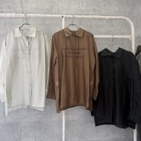 ●期間限定掲載●数量限定●【8/4 LIVEご紹介アイテム】刺繍ロゴシア―シャツ（ロゴ有りorロゴ無し選択可）（予約/8）