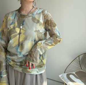 画像1: ●生産枠に限りあり●期間限定掲載●【8/14 LIVEご紹介アイテム】ニュアンス柄シリーズシア―トップス