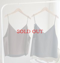 ●メーカー在庫限り●期間限定掲載【9/3 LIVEアイテム】前後2WAYフェイクレザービスチェ（予約/9-10）