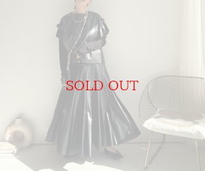 画像9: ●【9/6 LIVEアイテム】タックフリル袖デザインレザートップス