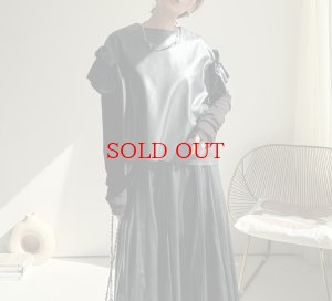 画像11: ●【9/6 LIVEアイテム】タックフリル袖デザインレザートップス