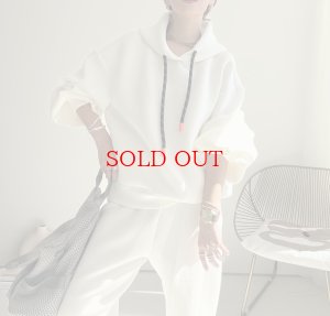 画像1: ●数量限定販売●8日まで●期間限定掲載【9/6 LIVEアイテム】ネオンポイントボンディングパーカー