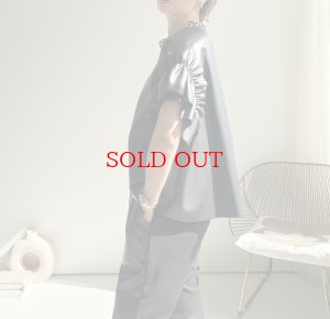 画像6: ●【9/6 LIVEアイテム】タックフリル袖デザインレザートップス